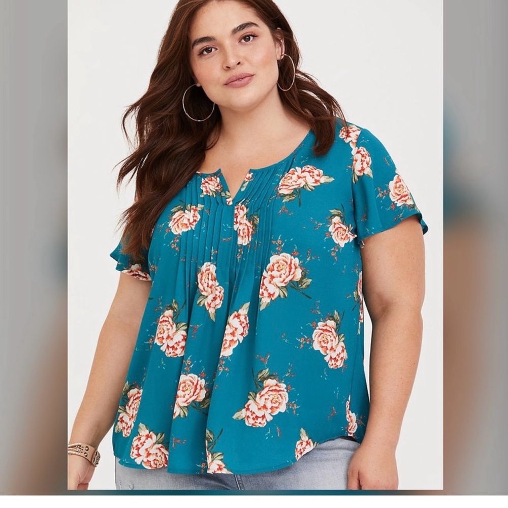 Torrid size 2 Floral Teal Blouse NWOT